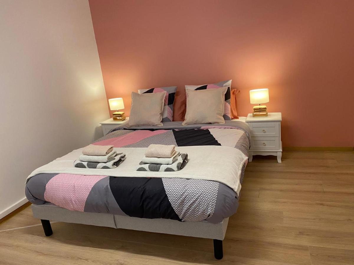 Grand F4 De 71M2 Pour 6 Personnes En Plein Centre Ville Arpajon Εξωτερικό φωτογραφία