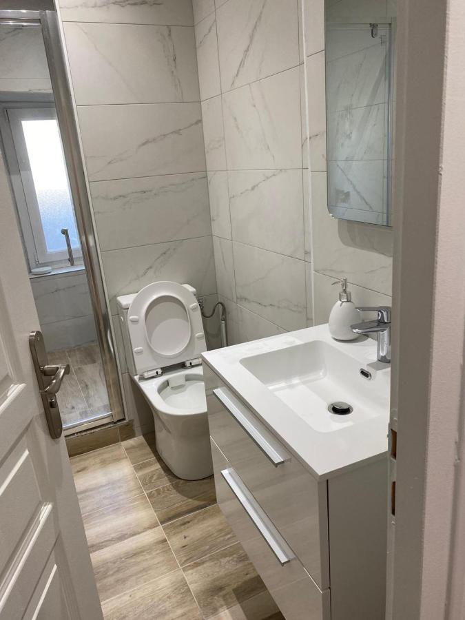Grand F4 De 71M2 Pour 6 Personnes En Plein Centre Ville Arpajon Εξωτερικό φωτογραφία